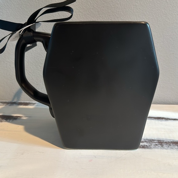 NWT Halloween Rae Dunn coffin mug - Picture 3 of 6